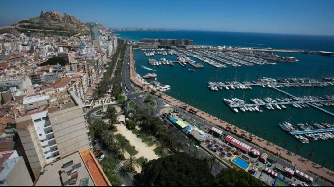 Casaturis Rambla Mendez Nunez En El Corazon De Alicante A109 Exterior photo